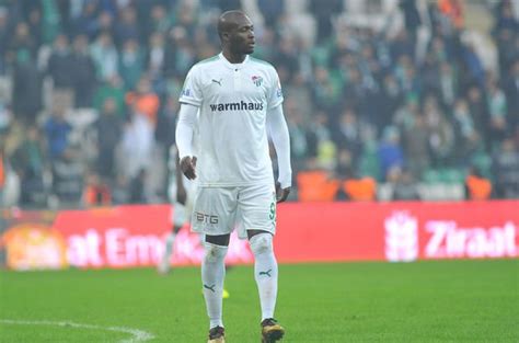 G­ö­k­h­a­n­ ­Ö­z­h­a­n­:­ ­S­o­w­ ­G­a­l­a­t­a­s­a­r­a­y­ ­m­a­ç­ı­n­a­ ­y­e­t­i­ş­e­c­e­k­